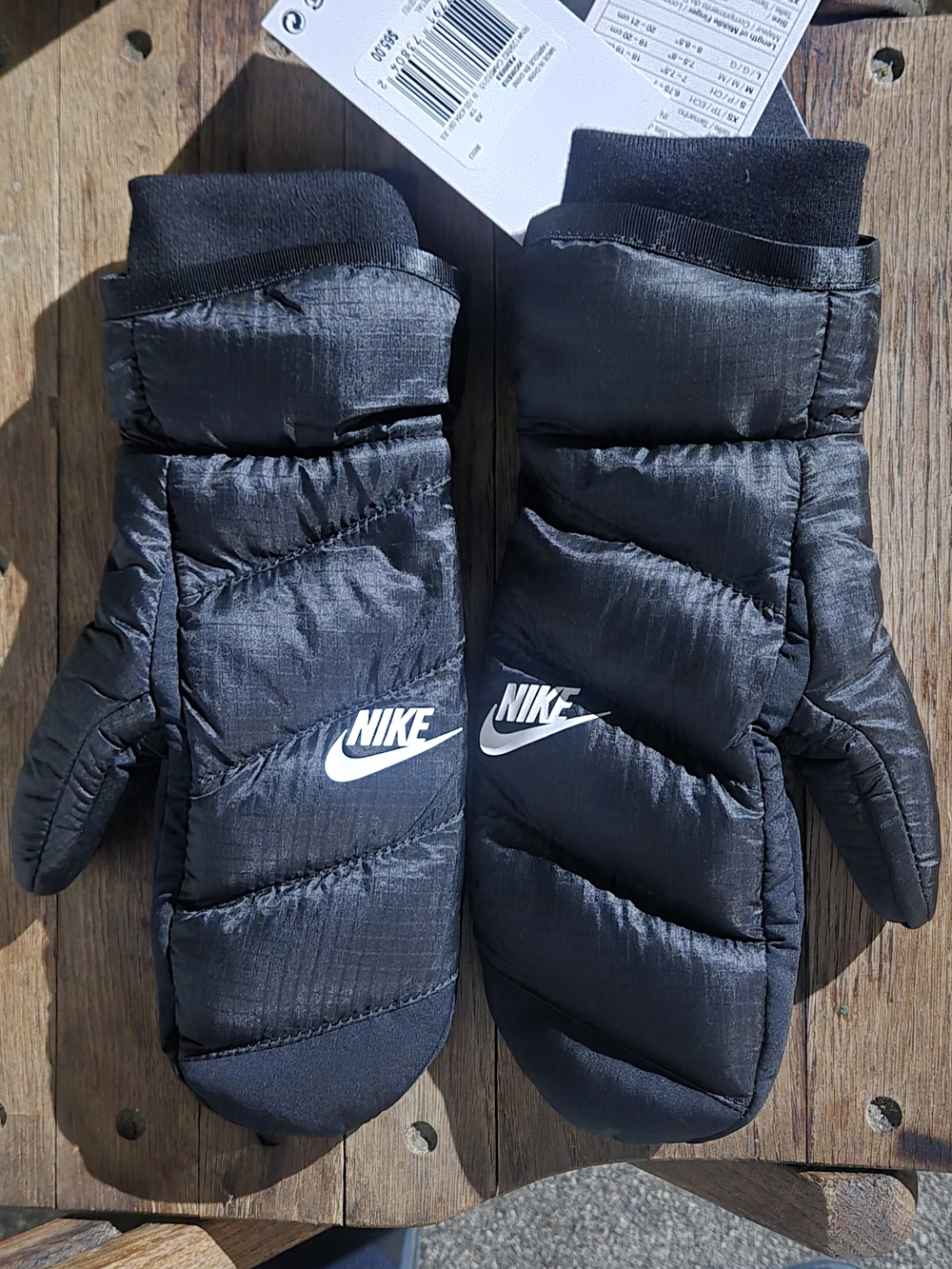 Nike Black Quilted Insulated Puffer Mittens